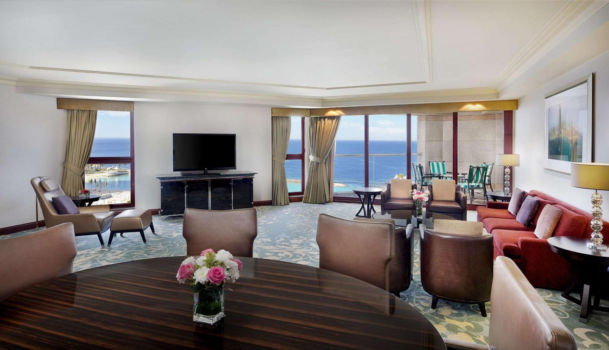 Hilton 5*